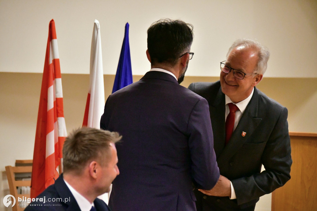 Rada Miasta i burmistrz złożyli ślubowania i wybrali Przewodniczącego