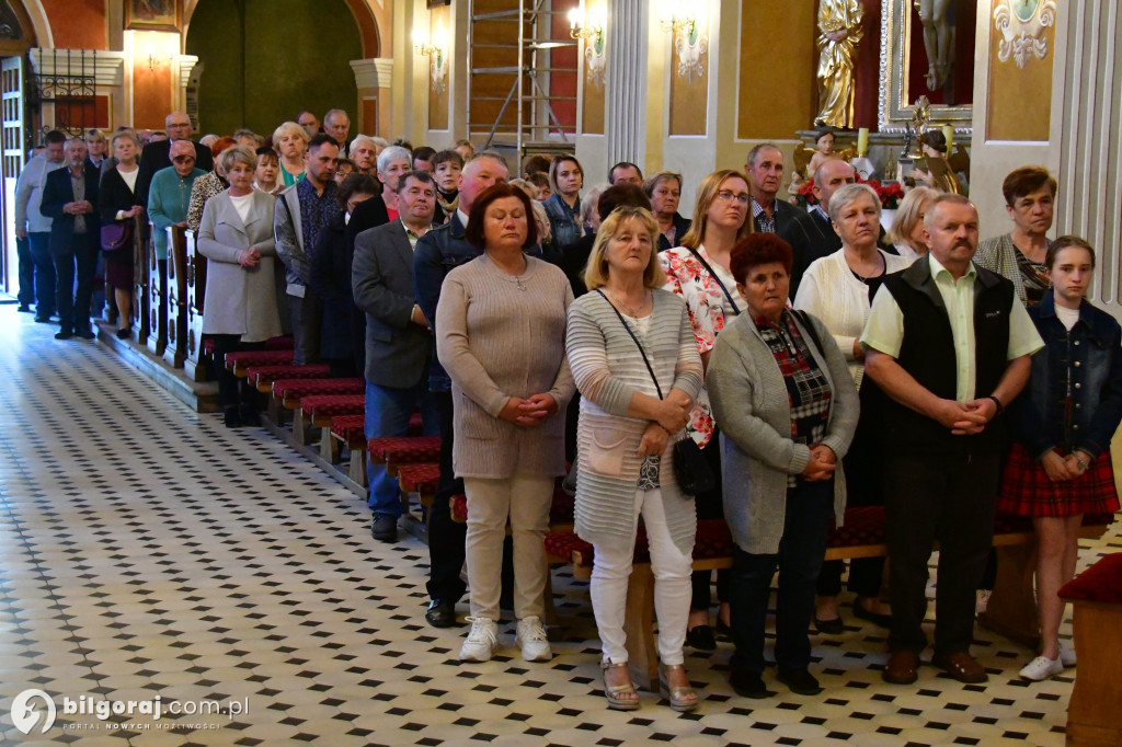 Do Goraja wprowadzono relikwie Patrona Polski