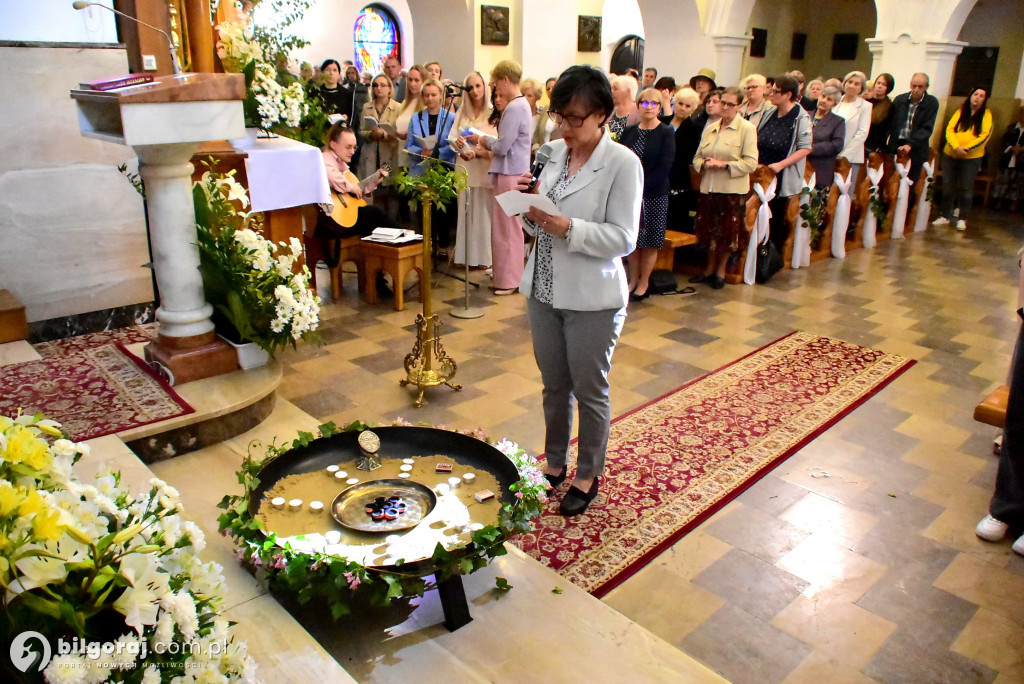 Biłgoraj: Uroczysta Wigilia Zesłania Ducha Świętego w kościele św. Jerzego