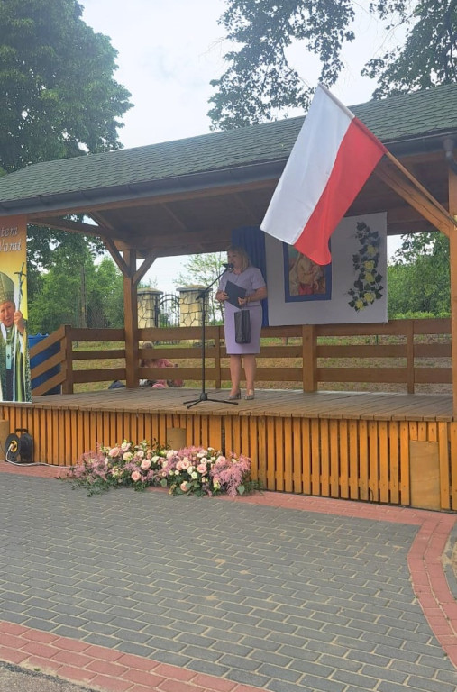 Szkoła w Woli Radzięckiej świętowała niecodzienny jubileusz. 16-lecie...