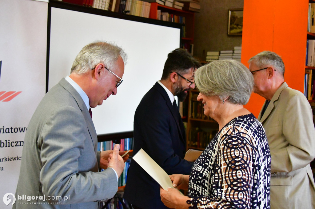 Uczcili prof. Markiewicza. Biłgorajska Biblioteka nazwana jego imieniem