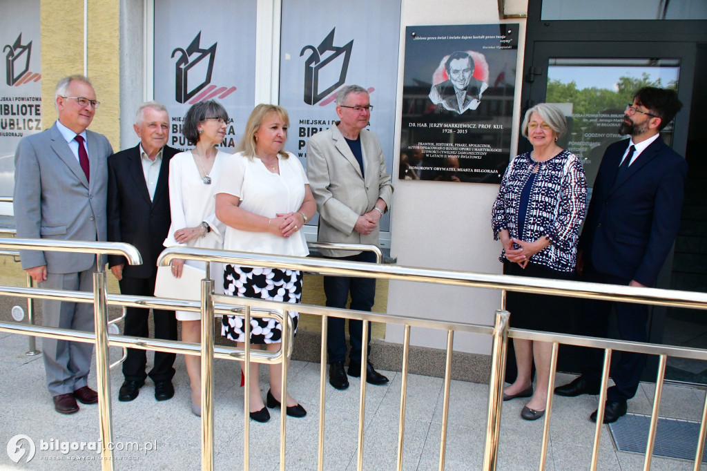 Uczcili prof. Markiewicza. Biłgorajska Biblioteka nazwana jego imieniem