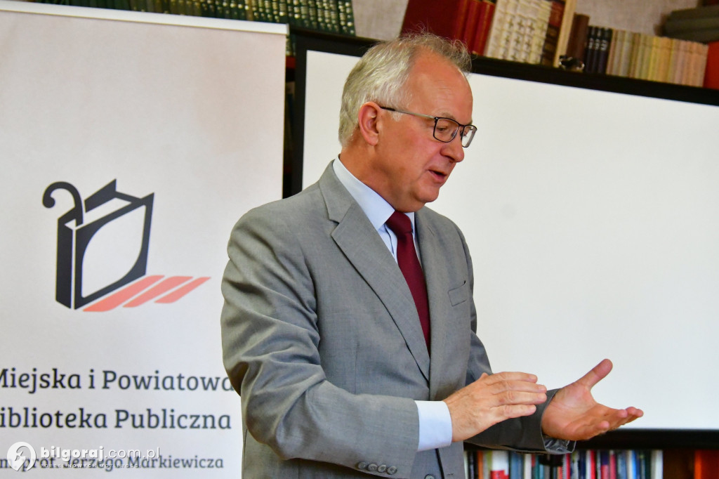 Uczcili prof. Markiewicza. Biłgorajska Biblioteka nazwana jego imieniem