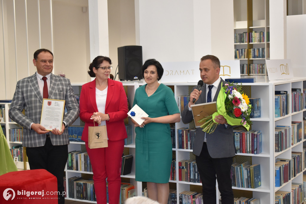 Joanna Puchacz żegna się z Miejską Biblioteką Publiczną w Tarnogrodzie
