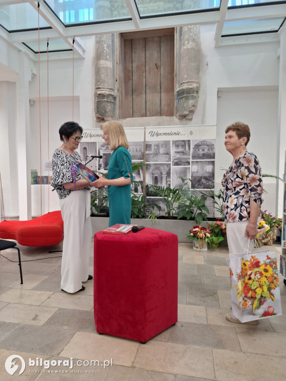 Joanna Puchacz żegna się z Miejską Biblioteką Publiczną w Tarnogrodzie