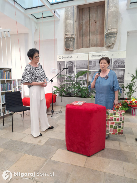 Joanna Puchacz żegna się z Miejską Biblioteką Publiczną w Tarnogrodzie