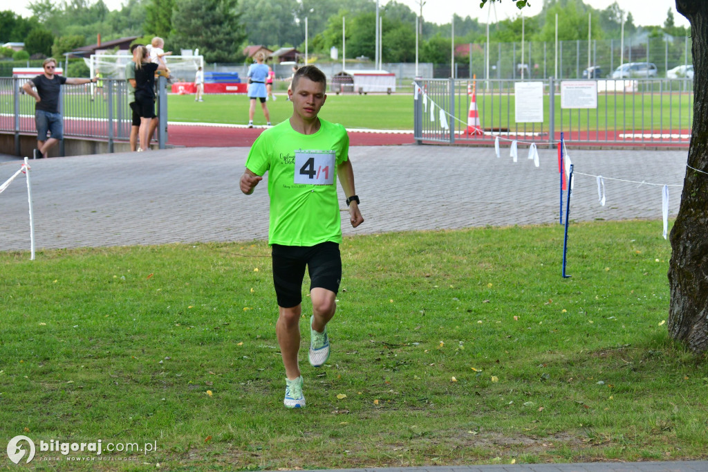 Biłgoraj Biega: Stadionowy Cross Przeszkodowy już za nami