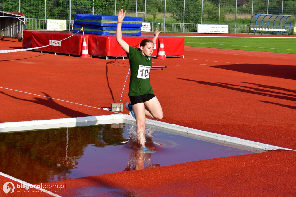 Biłgoraj Biega: Stadionowy Cross Przeszkodowy już za nami