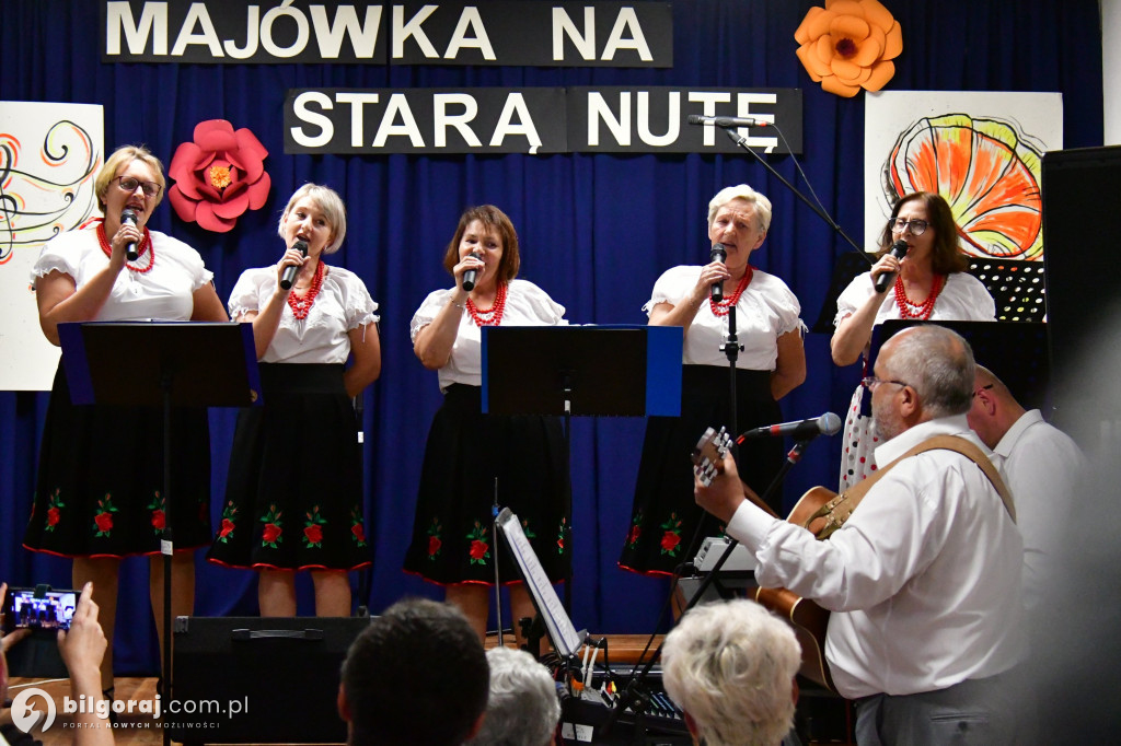 W Rogalach bawili się na starą nutę