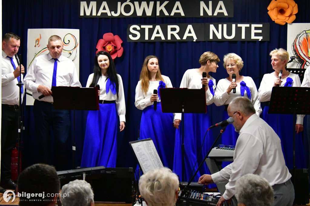 W Rogalach bawili się na starą nutę