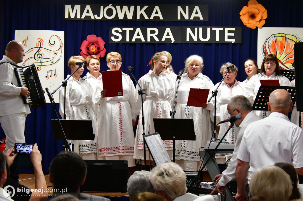 W Rogalach bawili się na starą nutę