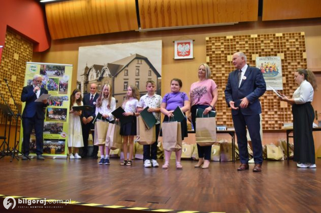 Potrójny sukces uczniów „Jedynki” w XXXI OMKK „Poznajemy Ojcowiznę”