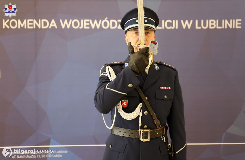 Nowi policjanci w biłgorajskiej Komendzie