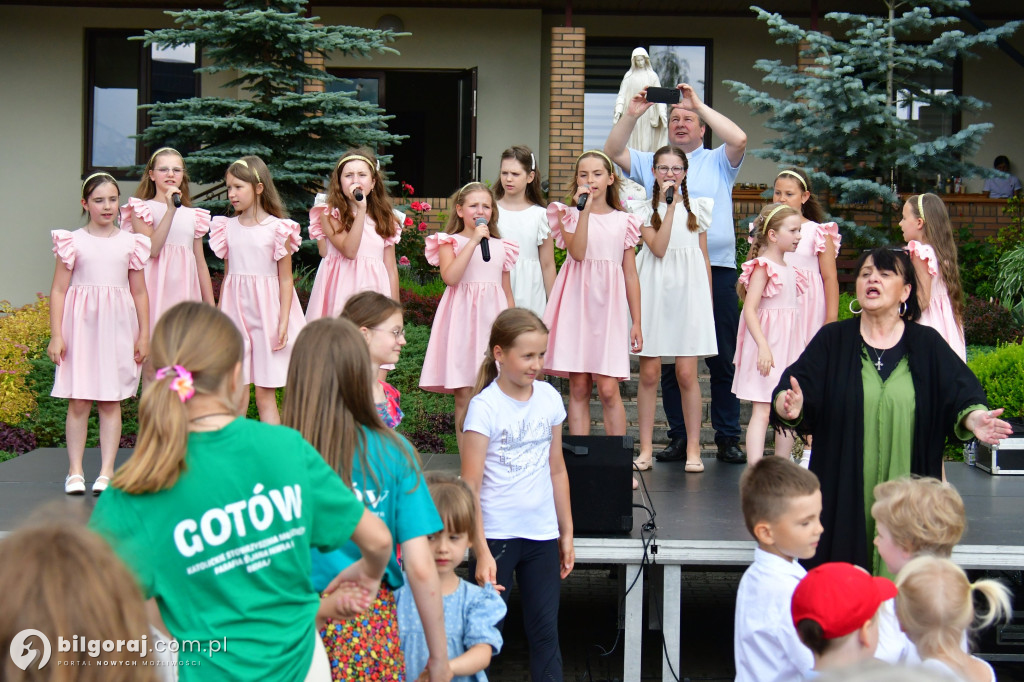Piknik rodzinny na 10-lecie parafii św. Jana Pawła II w Biłgoraju