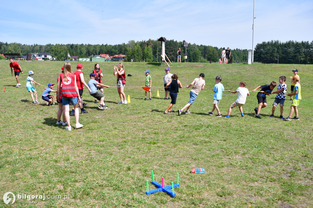 Piknik integracyjno-edukacyjny nad Zalewem Bojary: Sukces inicjatywy SIM PCK Biłgoraj