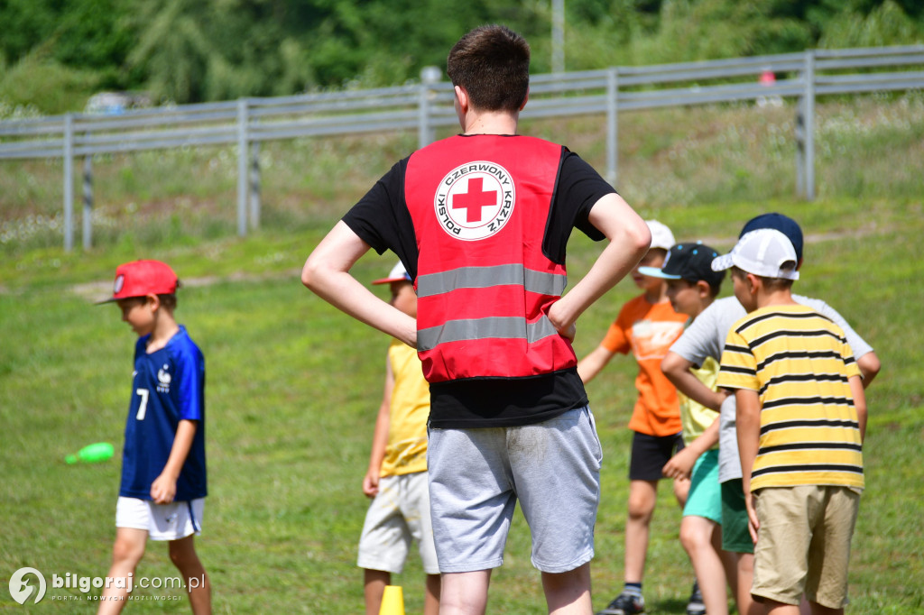 Piknik integracyjno-edukacyjny nad Zalewem Bojary: Sukces inicjatywy SIM PCK Biłgoraj