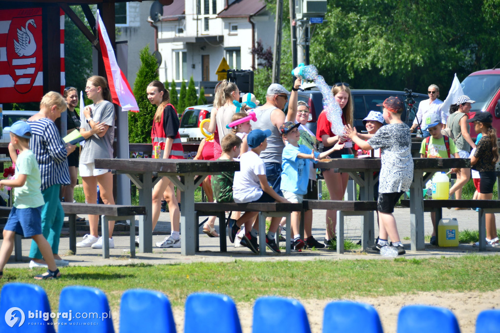 Piknik integracyjno-edukacyjny nad Zalewem Bojary: Sukces inicjatywy SIM PCK Biłgoraj