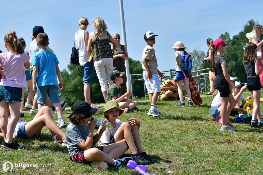 Piknik integracyjno-edukacyjny nad Zalewem Bojary: Sukces inicjatywy SIM PCK Biłgoraj