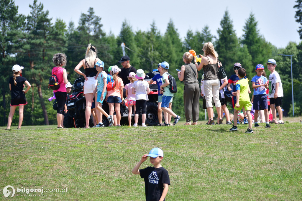 Piknik integracyjno-edukacyjny nad Zalewem Bojary: Sukces inicjatywy SIM PCK Biłgoraj