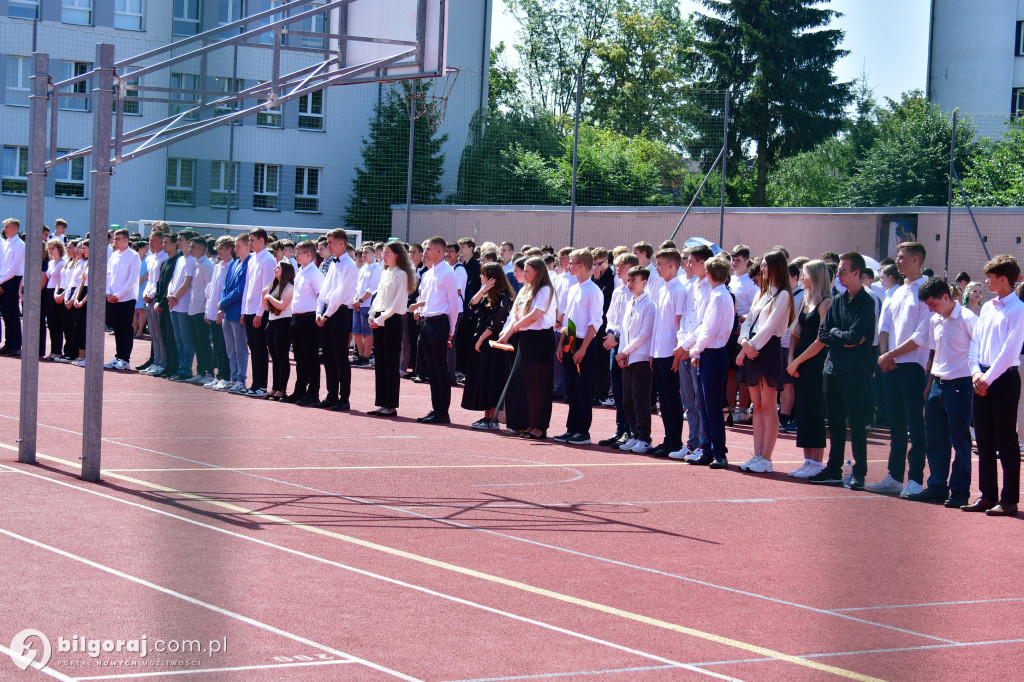 Dzwonek na wakacje! Zakończył się rok szkolny 2023/2024