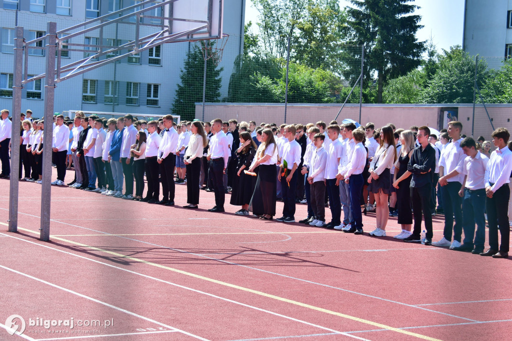 Dzwonek na wakacje! Zakończył się rok szkolny 2023/2024