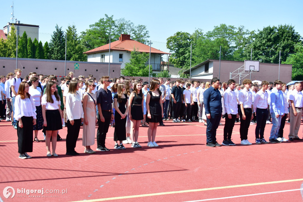 Dzwonek na wakacje! Zakończył się rok szkolny 2023/2024