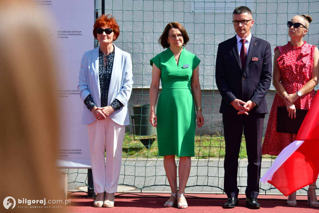 Dzwonek na wakacje! Zakończył się rok szkolny 2023/2024
