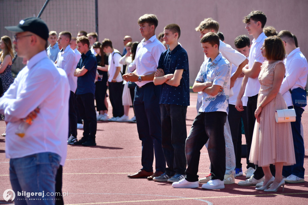 Dzwonek na wakacje! Zakończył się rok szkolny 2023/2024