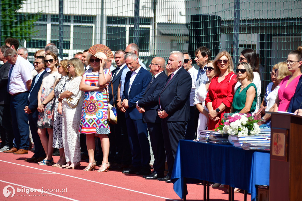 Dzwonek na wakacje! Zakończył się rok szkolny 2023/2024