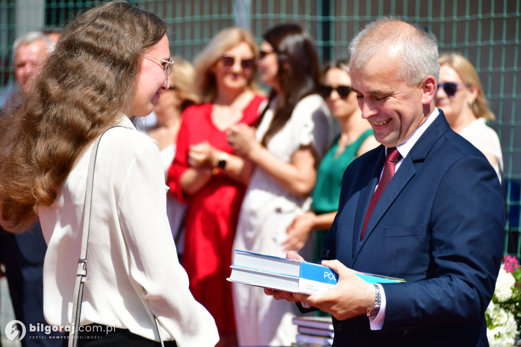 Dzwonek na wakacje! Zakończył się rok szkolny 2023/2024