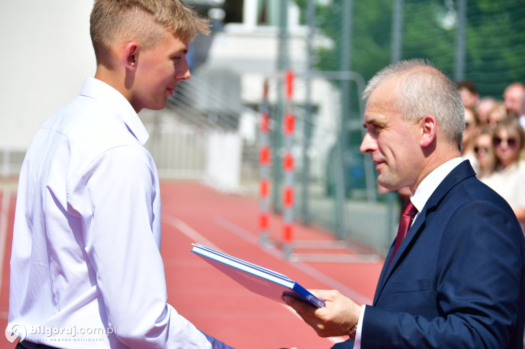 Dzwonek na wakacje! Zakończył się rok szkolny 2023/2024