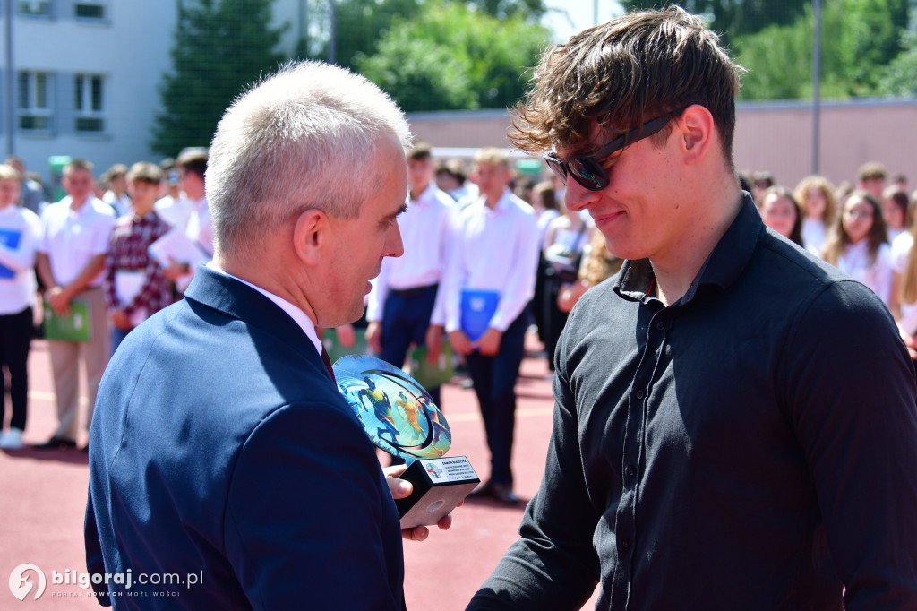 Dzwonek na wakacje! Zakończył się rok szkolny 2023/2024