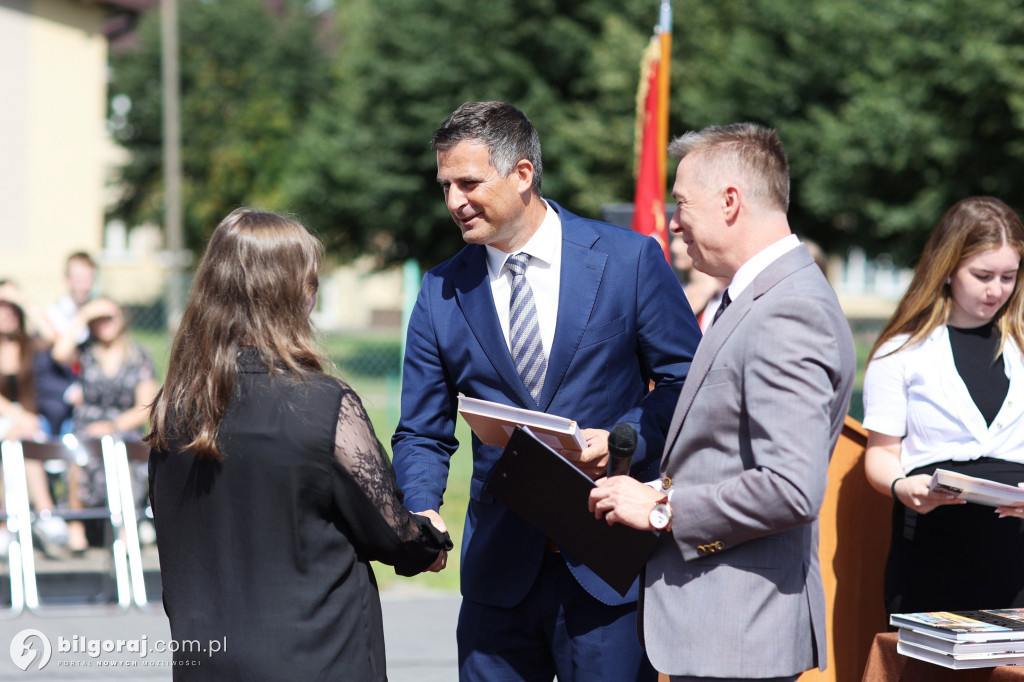Szkoły powiatu biłgorajskiego żegnają rok szkolny 2023/2024!