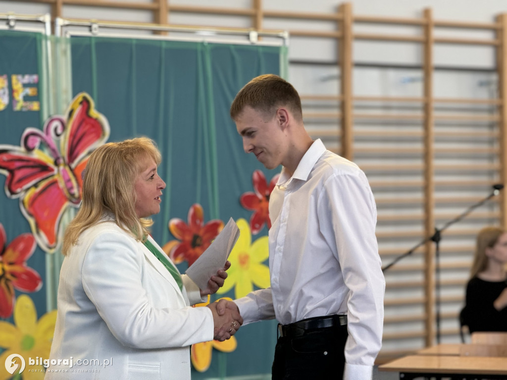 Szkoły powiatu biłgorajskiego żegnają rok szkolny 2023/2024!