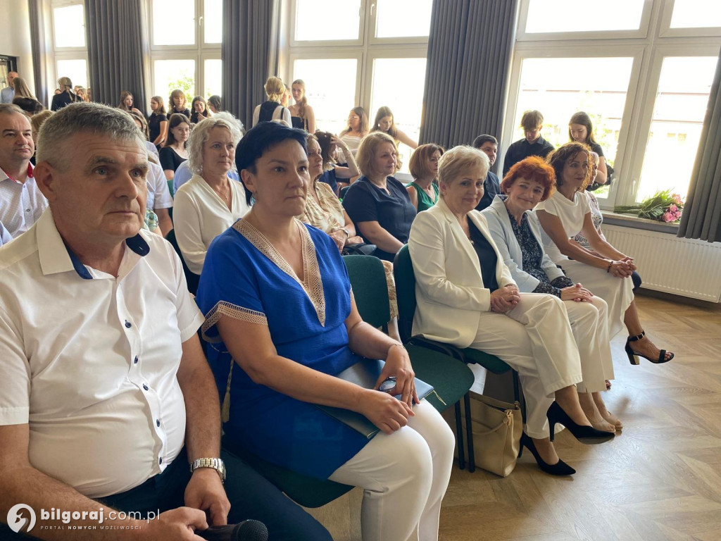 Szkoły powiatu biłgorajskiego żegnają rok szkolny 2023/2024!