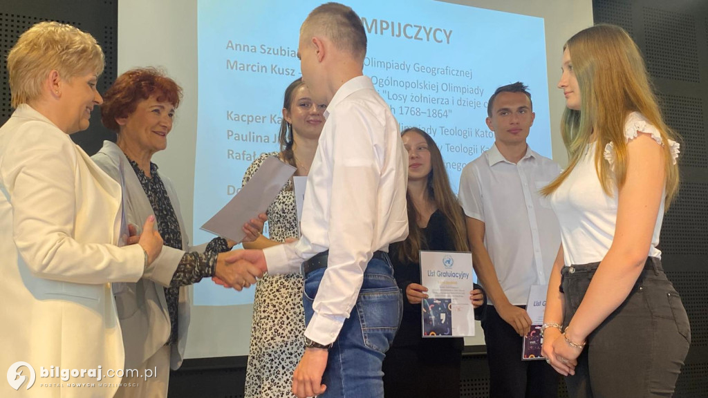 Szkoły powiatu biłgorajskiego żegnają rok szkolny 2023/2024!