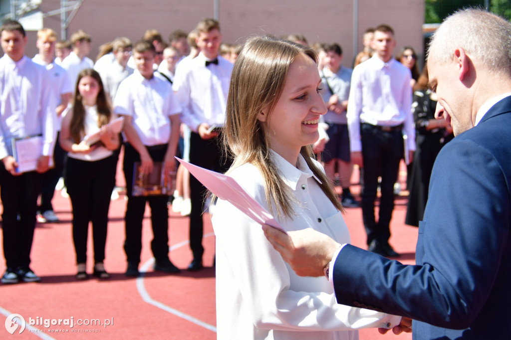 Szkoły powiatu biłgorajskiego żegnają rok szkolny 2023/2024!