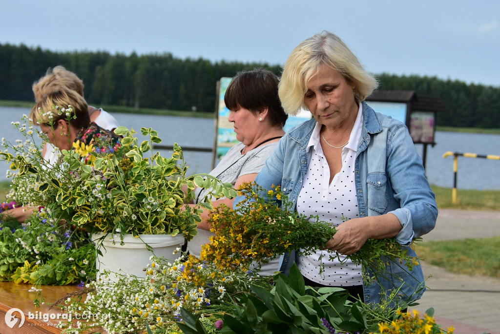 Biszczańskie Sobótki: magia Nocy Świętojańskiej nad Zalewem Biszcza-Żary