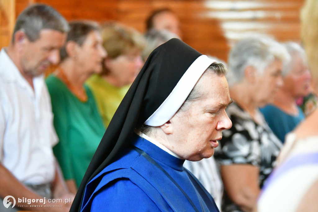 Uroczystości 81. rocznicy pacyfikacji Majdanu Starego i Nowego: Msza święta i złożenie wieńców