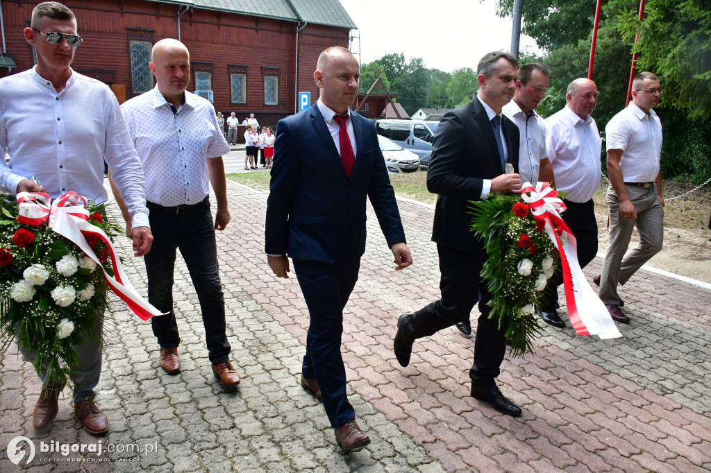 Uroczystości 81. rocznicy pacyfikacji Majdanu Starego i Nowego: Msza święta i złożenie wieńców