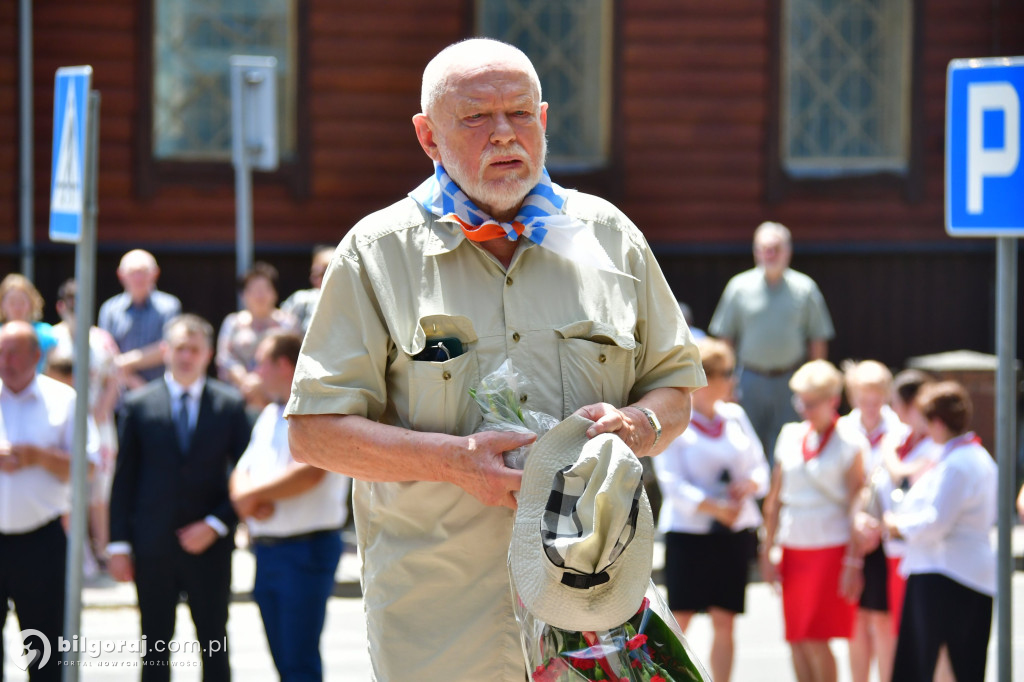Uroczystości 81. rocznicy pacyfikacji Majdanu Starego i Nowego: Msza święta i złożenie wieńców