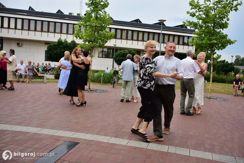 Tańczyli tango