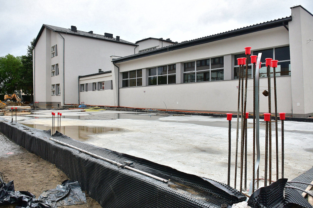 Nowa hala sportowa dla uczniów RCEZ w Biłgoraju - inwestycja warta ponad 8 mln zł