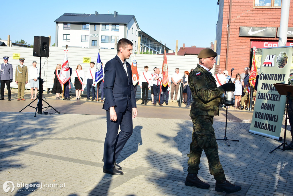 Pamięć o Powstaniu Warszawskim: uroczystości w Biłgoraju na 80. rocznicę