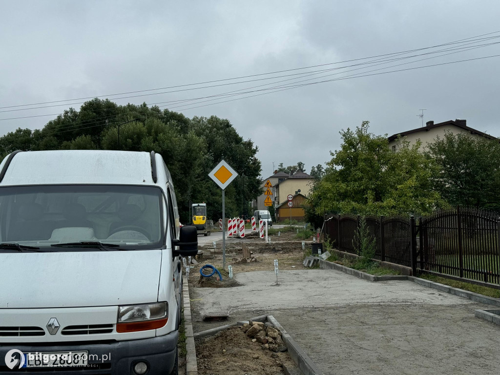Budowa ścieżki dla pieszych i rowerzystów w Biłgoraju – inwestycja na miarę XXI wieku