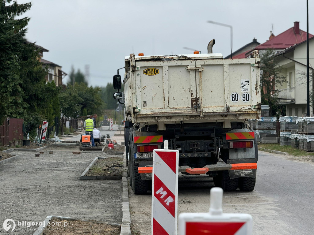 Budowa ścieżki dla pieszych i rowerzystów w Biłgoraju – inwestycja na miarę XXI wieku