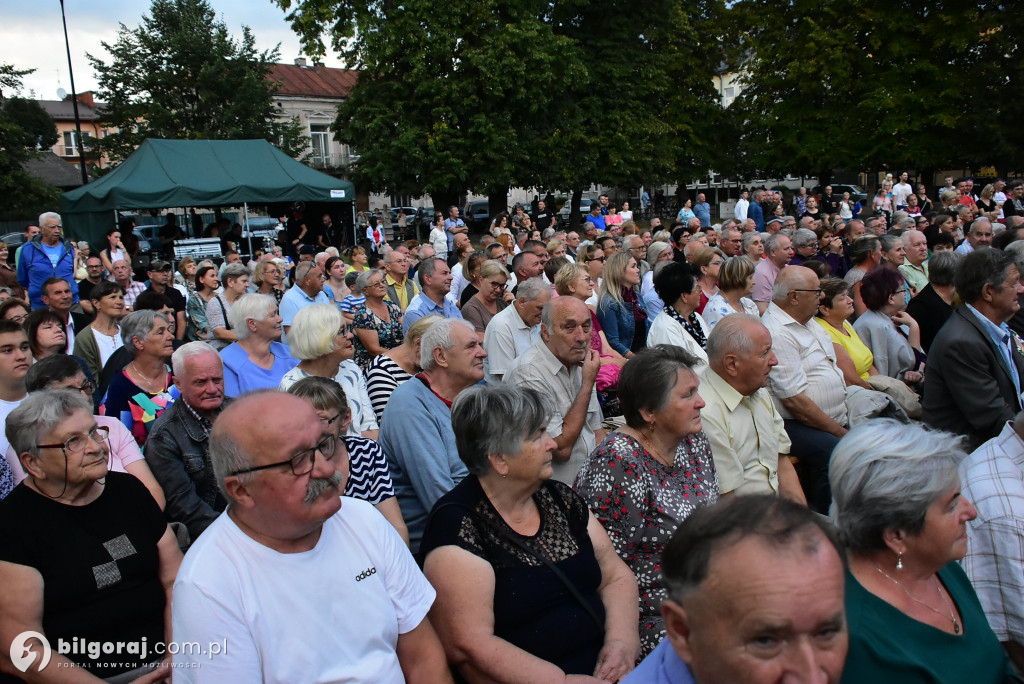 Koncert finałowy Festiwalu Kultur: Magia tańca i muzyki z całego świata w Biłgoraju