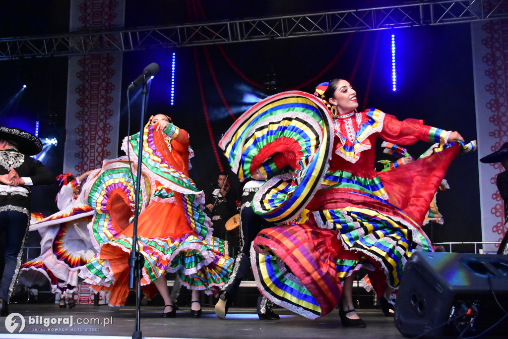 Koncert finałowy Festiwalu Kultur: Magia tańca i muzyki z całego świata w Biłgoraju