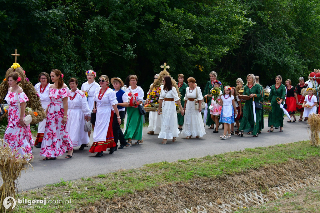 Święto plonów w gminie Łukowa: Tradycja i wspólnota