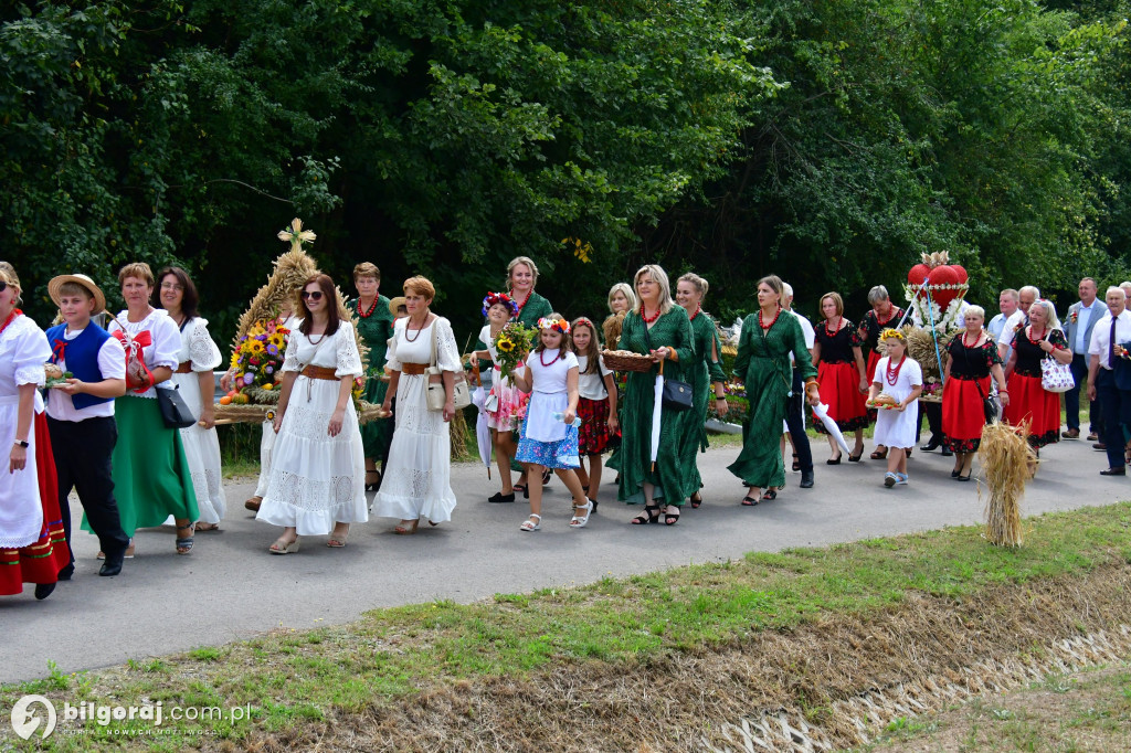 Święto plonów w gminie Łukowa: Tradycja i wspólnota